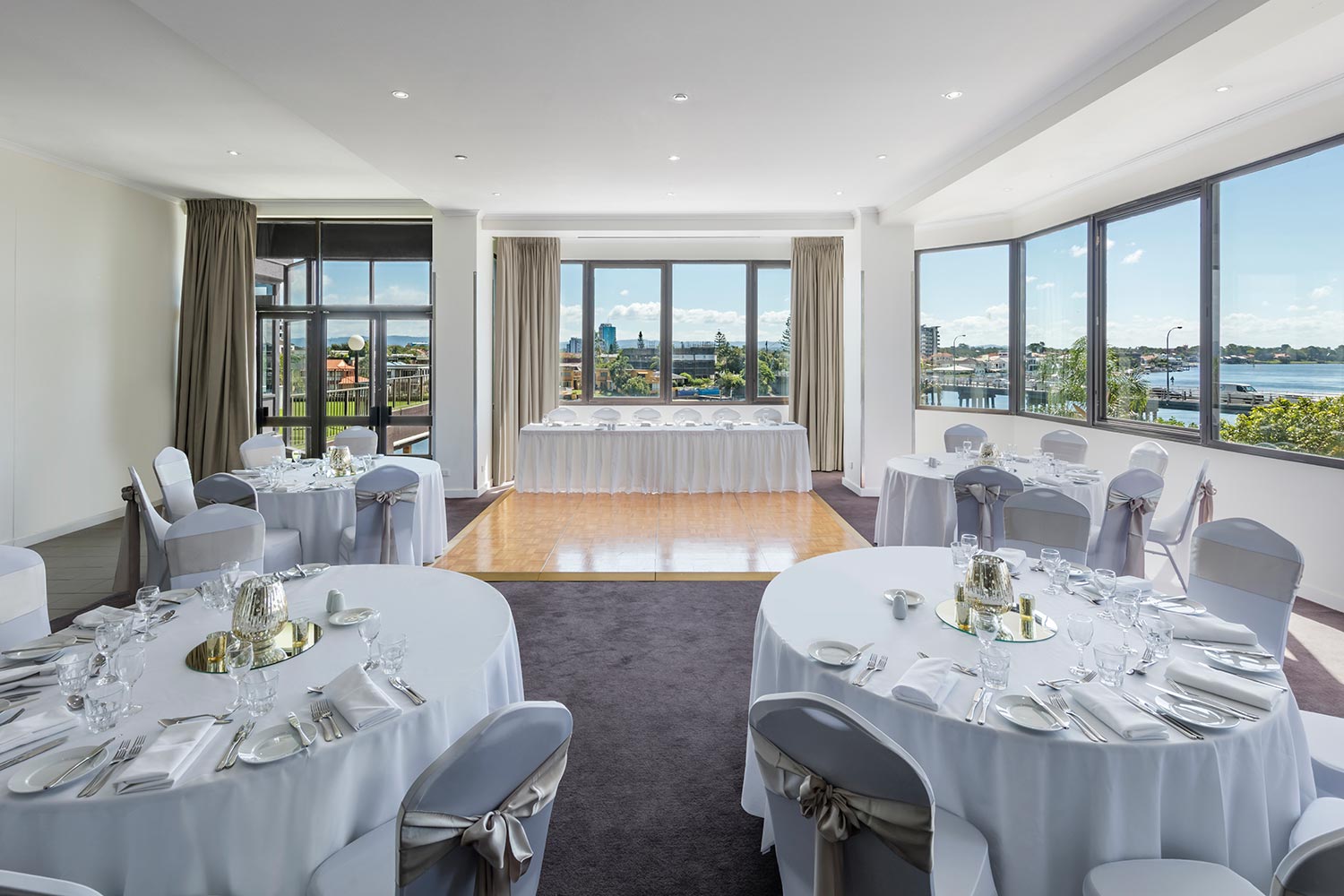 gold-coast-hotel-wedding-venue-vibe-hotels