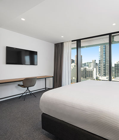 vibe-hotel-melbourne-yarra-room-bedroom-02-2020-min.jpg